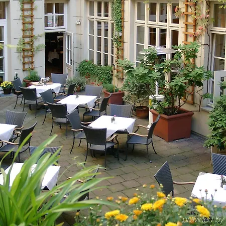 Martas Albrechtshof 3* Berlino