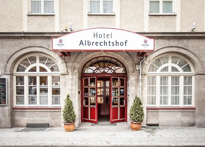 Hotel Martas Albrechtshof 3*