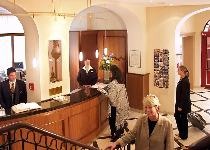 Martas Albrechtshof Hotel 3*