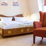 Martas Albrechtshof 3*