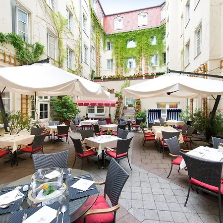 Martas Albrechtshof Otel