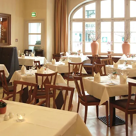 Martas Albrechtshof 3* برلين